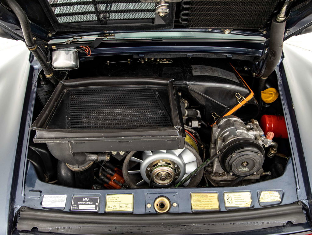 Porsche 911 Turbo 3.3