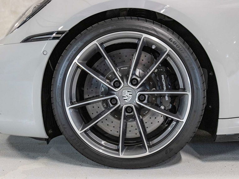 Porsche 992 Carrera S