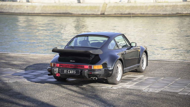 Porsche 911 Turbo 3.3