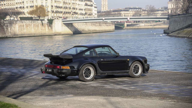 Porsche 911 Turbo 3.3