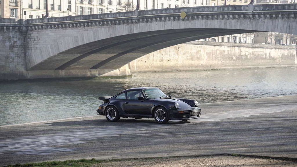 Porsche 911 Turbo 3.3