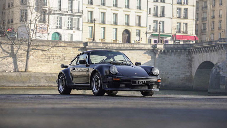 Porsche 911 Turbo 3.3