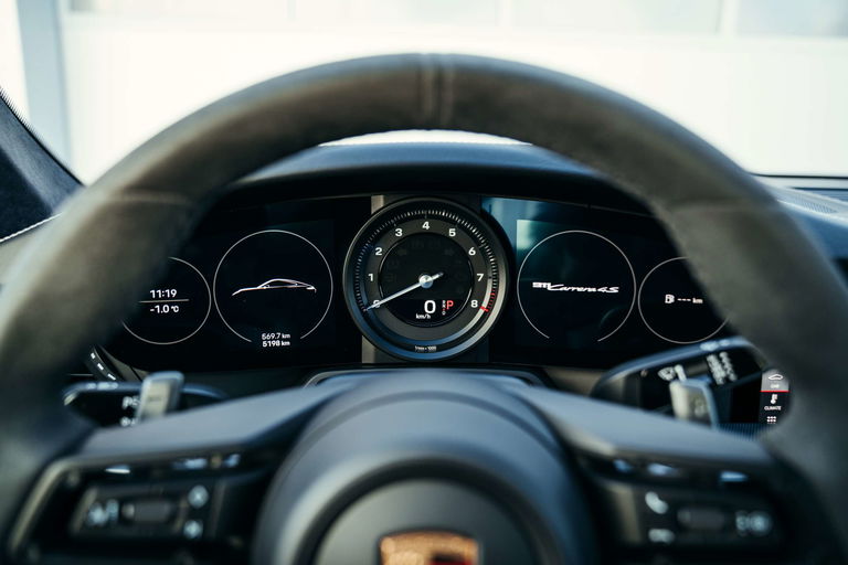 Porsche 992 Carrera 4S