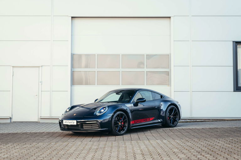 Porsche 992 Carrera 4S