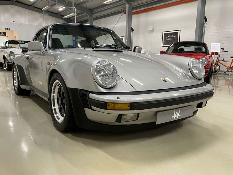 Porsche 911 Turbo 3.3