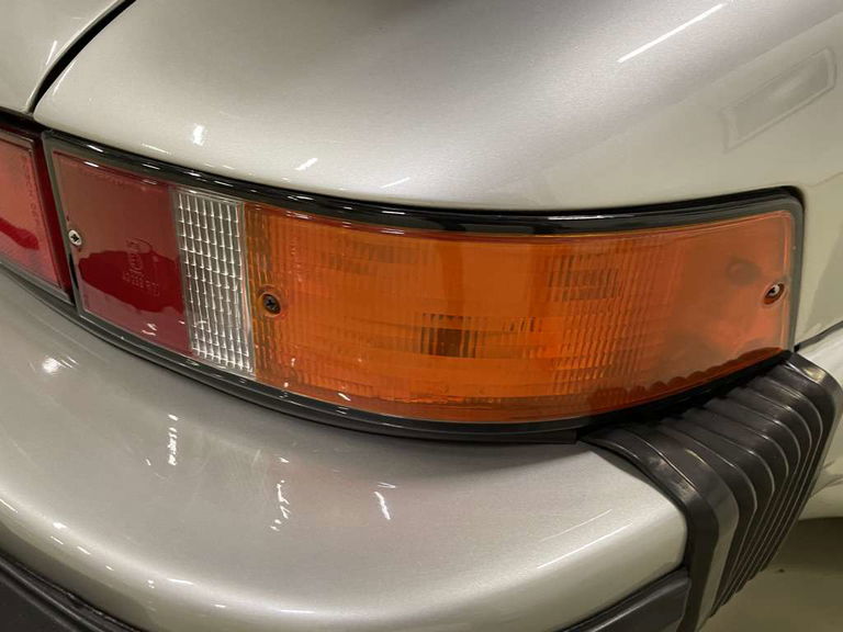 Porsche 911 Turbo 3.3