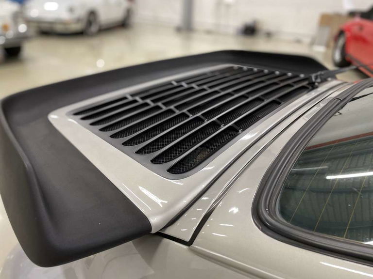 Porsche 911 Turbo 3.3