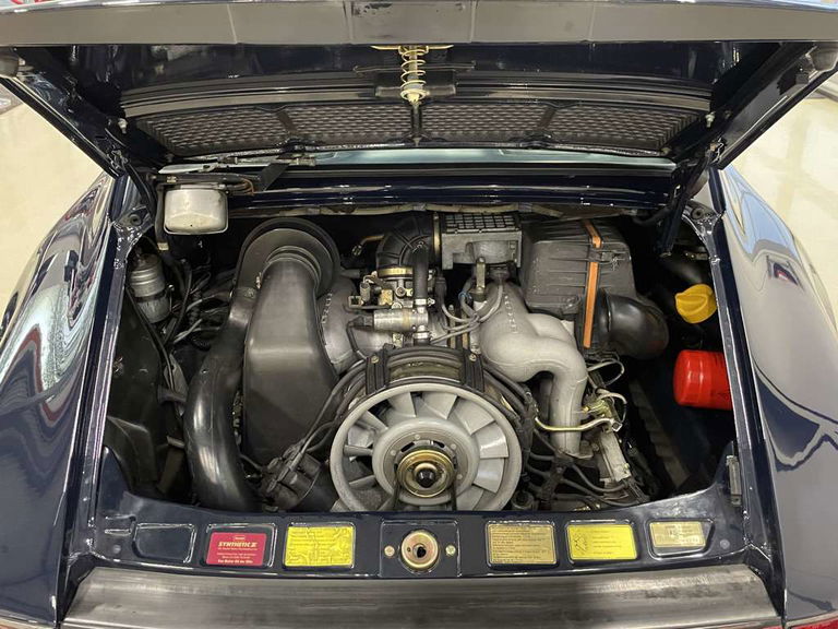 Porsche 911 Carrera 3.2