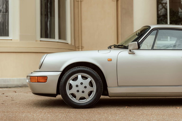 Porsche 964 Carrera 4