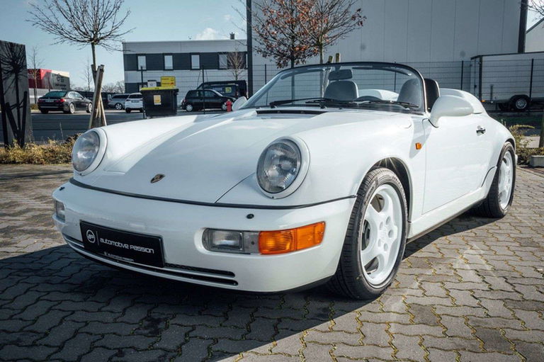 Porsche 964 Carrera 2 Speedster