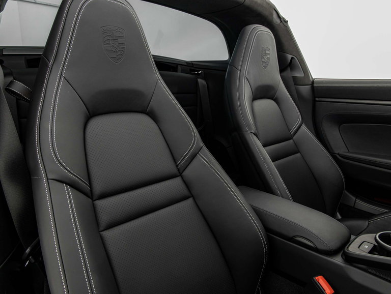 Porsche 992 Targa 4 GTS