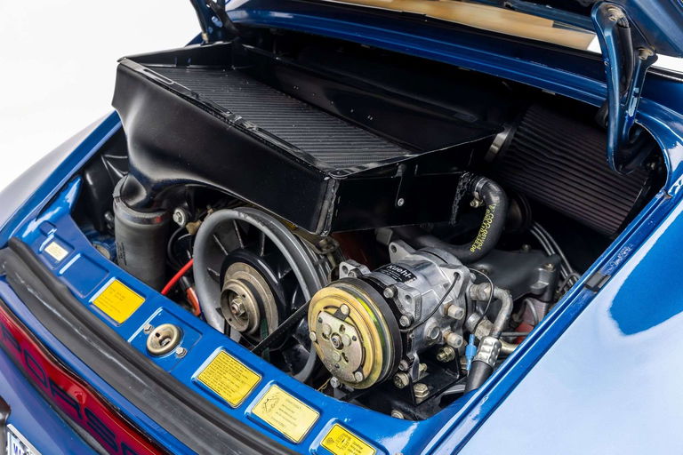 Porsche 911 Turbo 3.3 (US)