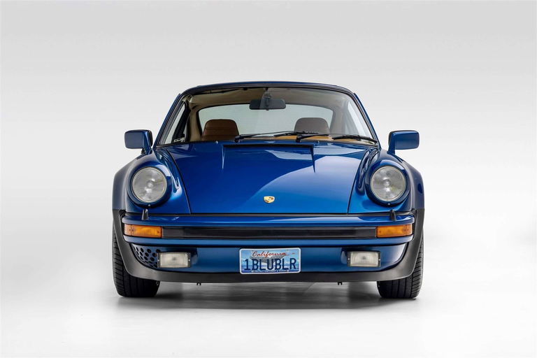 Porsche 911 Turbo 3.3 (US)