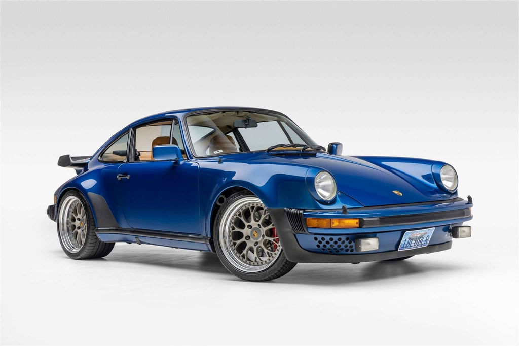 Porsche 911 Turbo 3.3 (US)