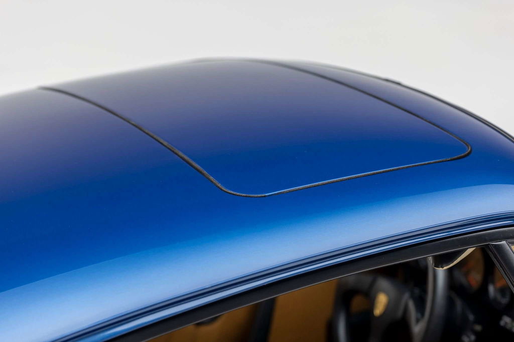 Porsche 911 Turbo 3.3 (US)