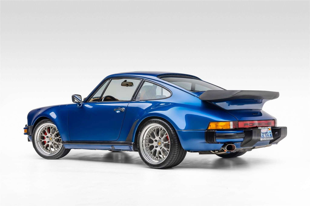 Porsche 911 Turbo 3.3 (US)