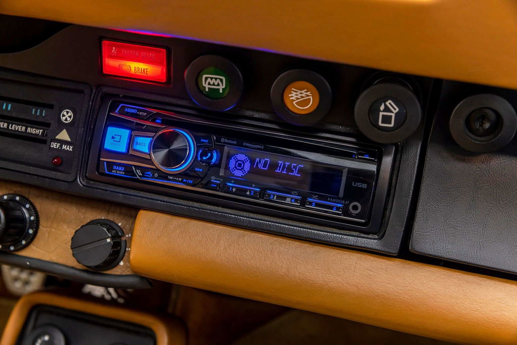 Porsche 911 Turbo 3.3 (US)