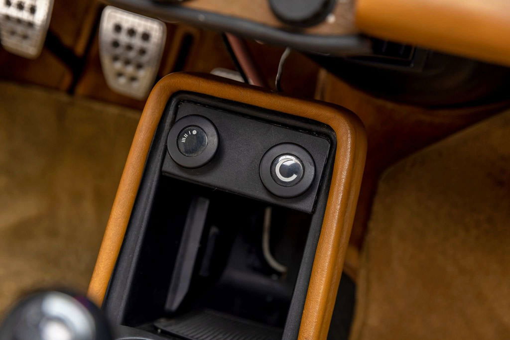 Porsche 911 Turbo 3.3 (US)