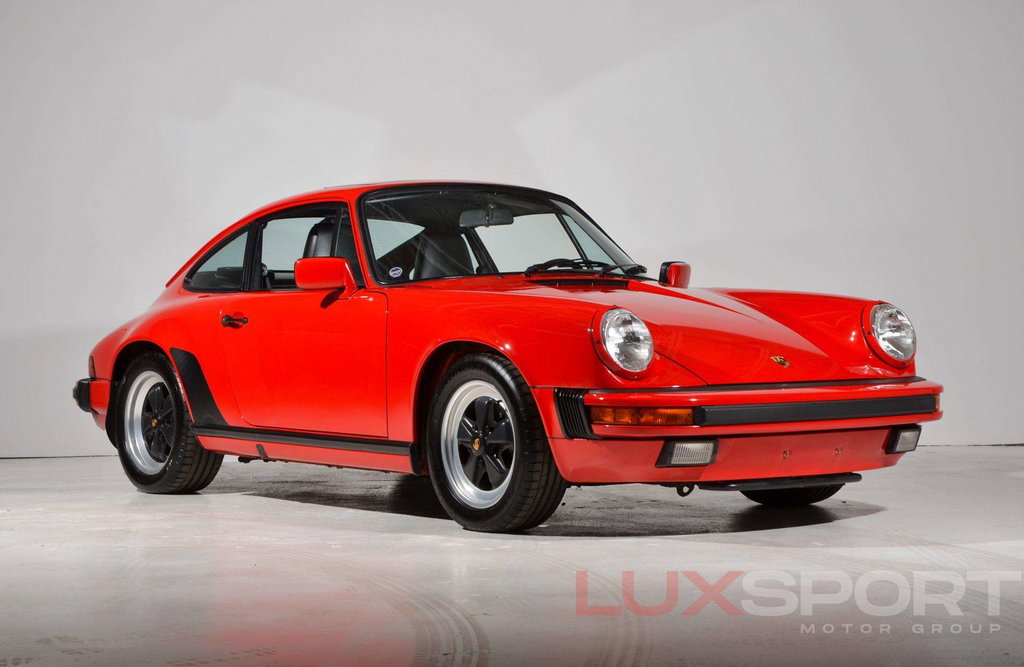 Porsche 911 Carrera 3.2