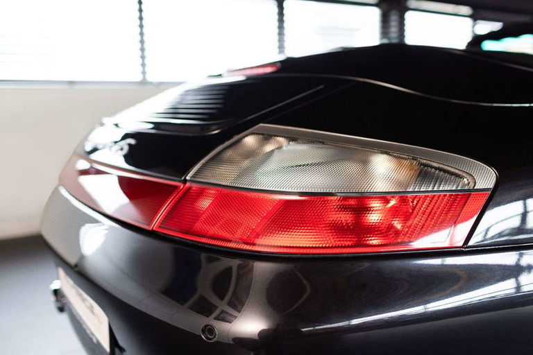 Porsche 996 Carrera 4S