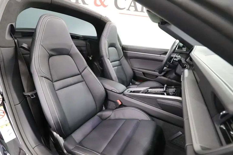 Porsche 992 Targa 4S