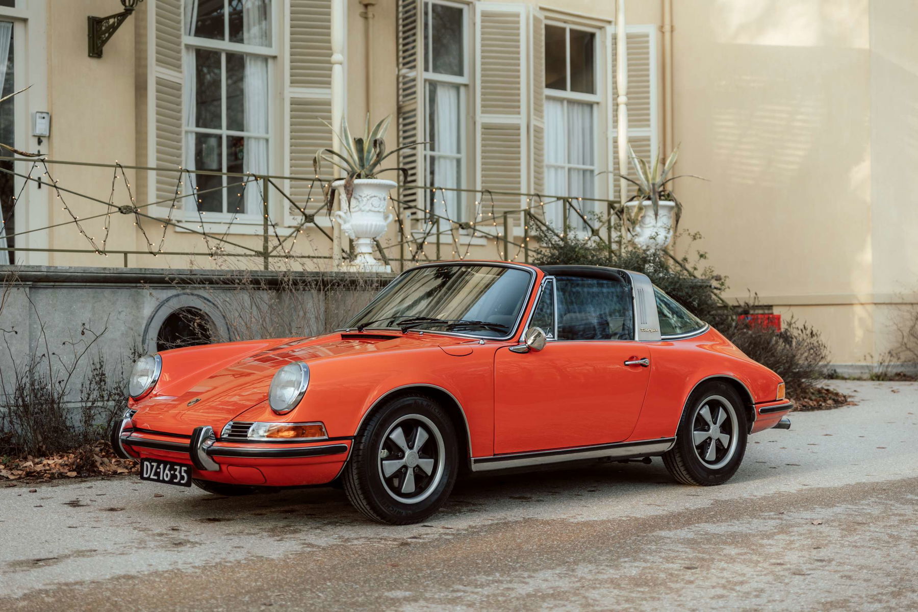 Porsche 911 E