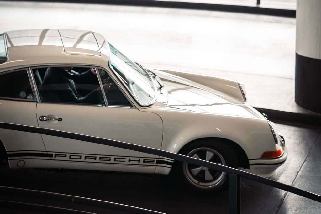 Porsche 911 Backdate