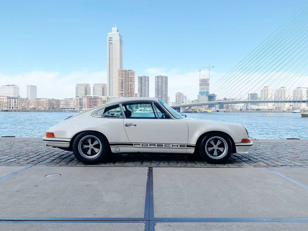 Porsche 911 Backdate