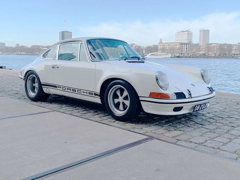 Porsche 911 Backdate