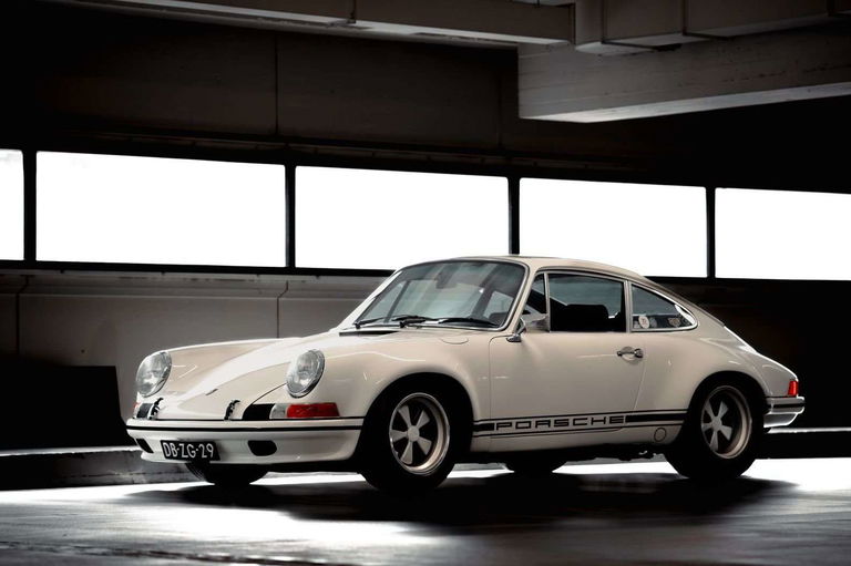 Porsche 911 Backdate