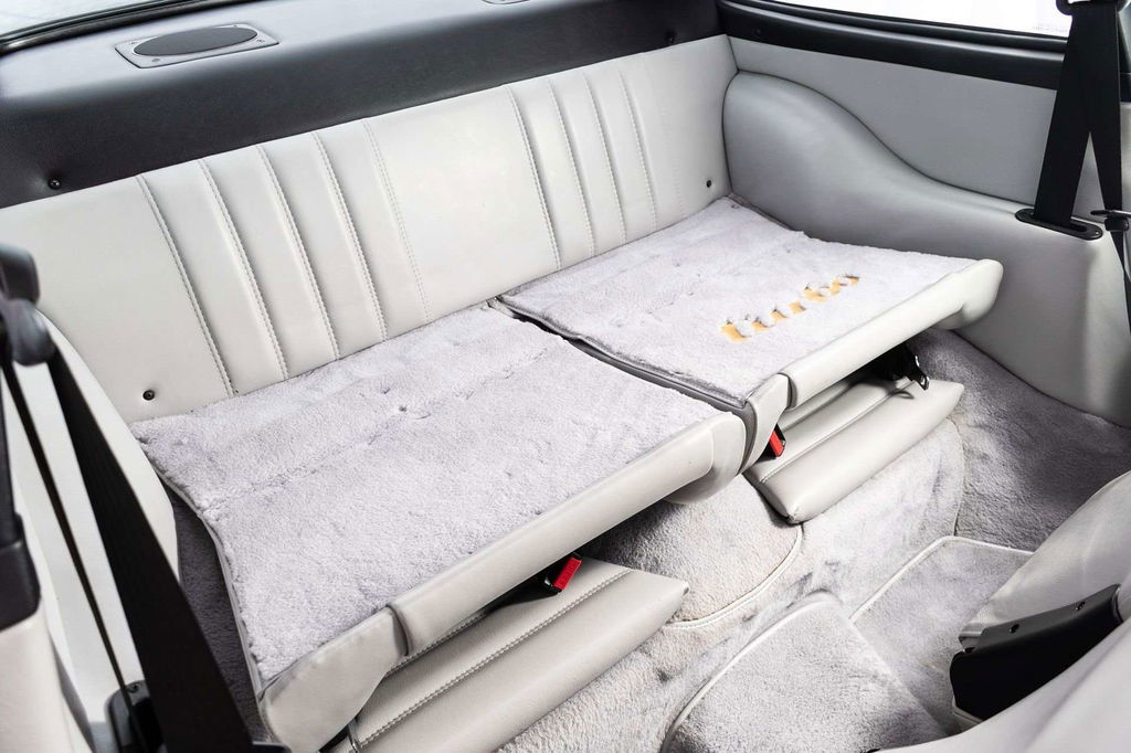 Porsche 911 Turbo 3.3 (US)