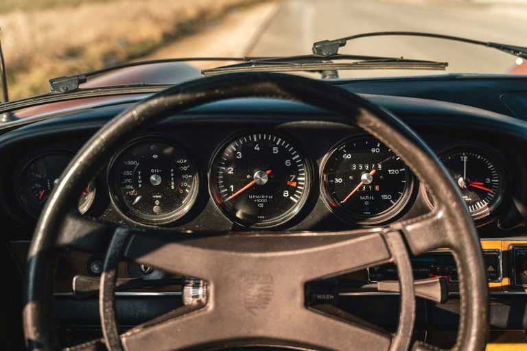 Porsche 911 S (F-Modell)