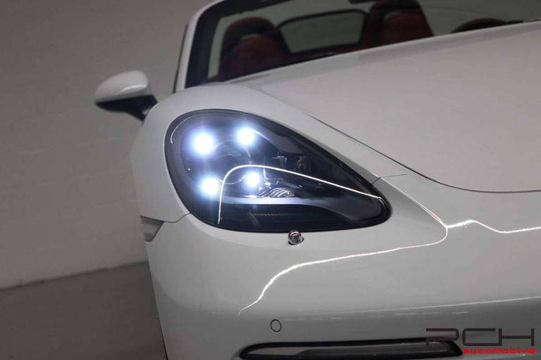 Porsche 718 Boxster