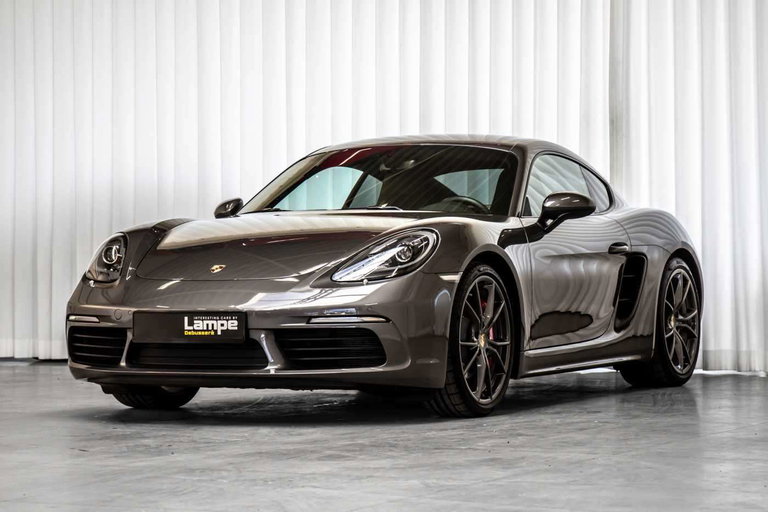 Porsche 718 Cayman S