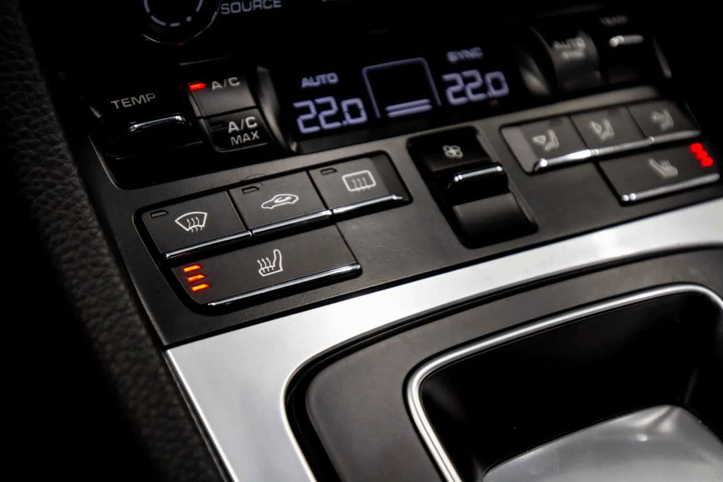 Porsche 718 Cayman S