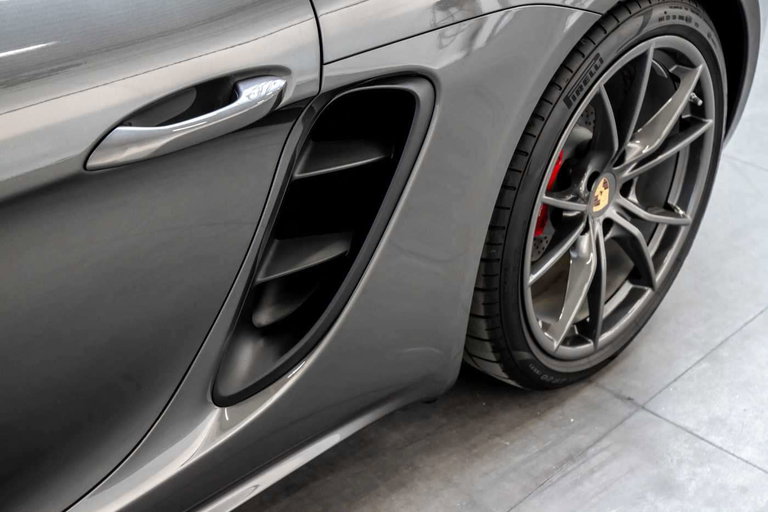 Porsche 718 Cayman S