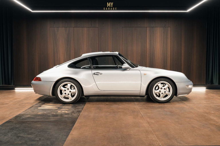 Porsche 993 Carrera 4