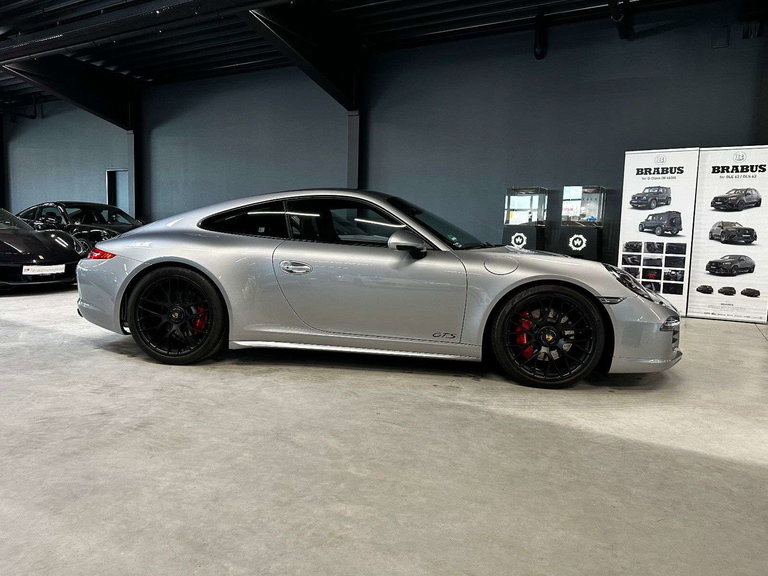 Porsche 991 Carrera GTS