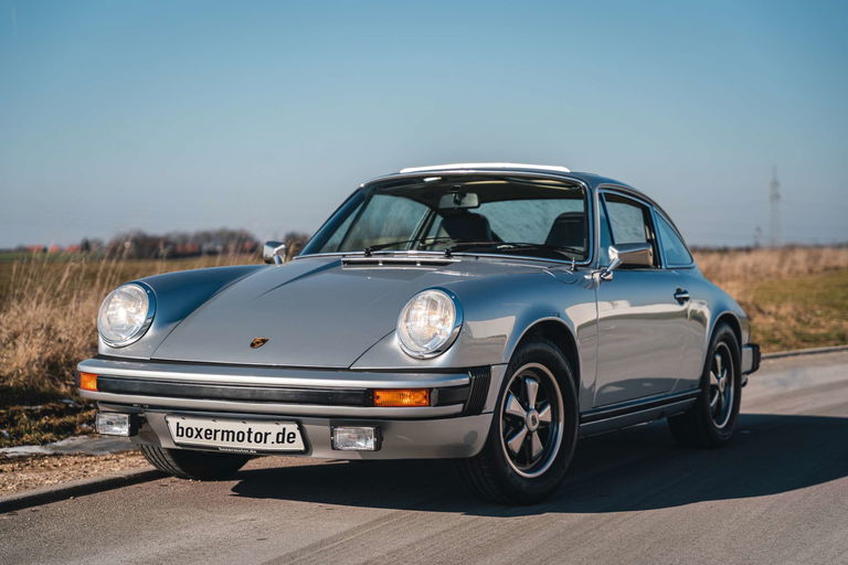 Porsche 911 „25 Jahre Jubiläumsmodell“