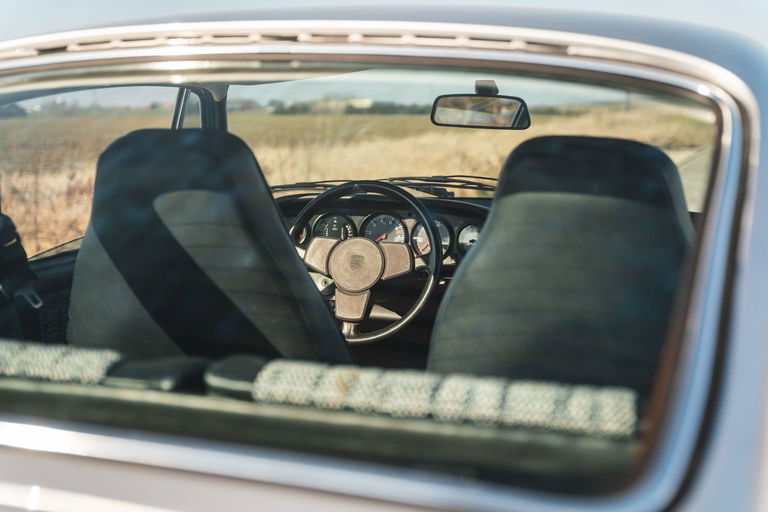 Porsche 911 „25 Jahre Jubiläumsmodell“