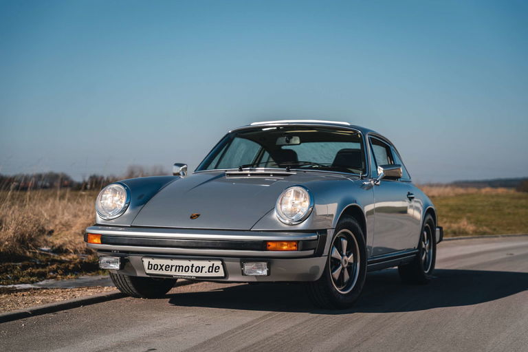 Porsche 911 „25 Jahre Jubiläumsmodell“