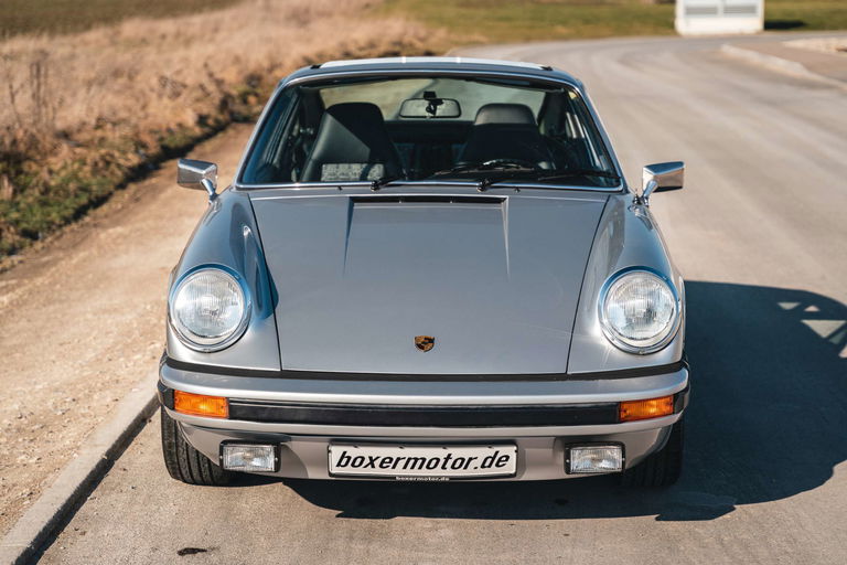Porsche 911 „25 Jahre Jubiläumsmodell“