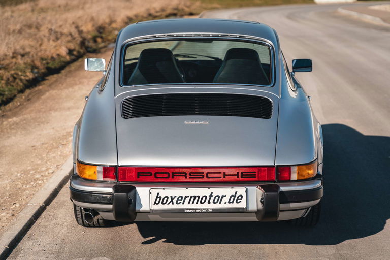 Porsche 911 „25 Jahre Jubiläumsmodell“