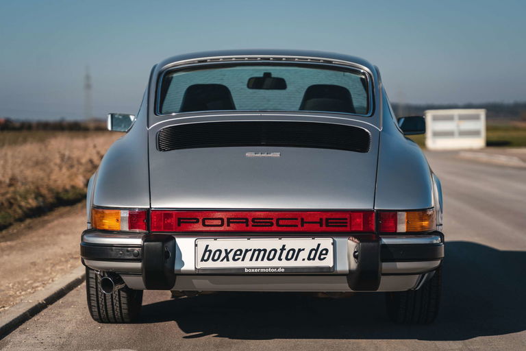 Porsche 911 „25 Jahre Jubiläumsmodell“
