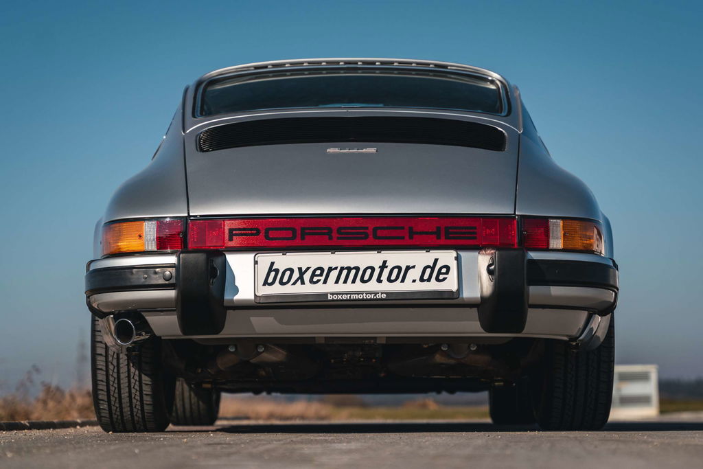 Porsche 911 „25 Jahre Jubiläumsmodell“