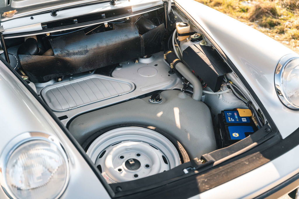 Porsche 911 „25 Jahre Jubiläumsmodell“