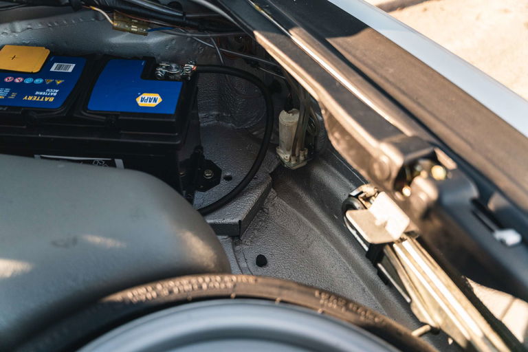 Porsche 911 „25 Jahre Jubiläumsmodell“