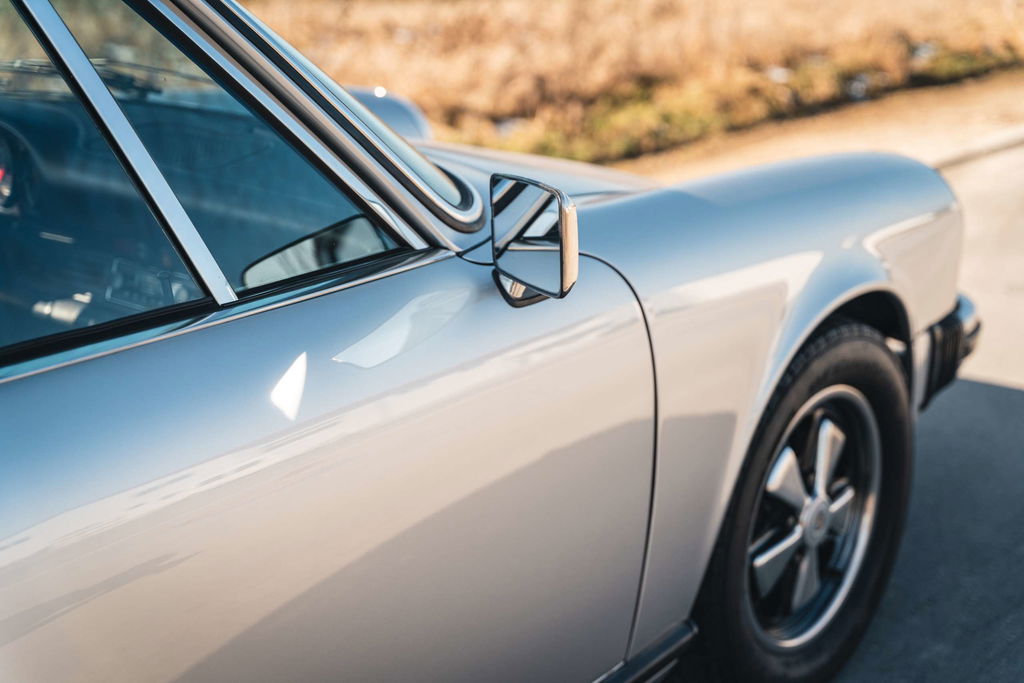 Porsche 911 „25 Jahre Jubiläumsmodell“