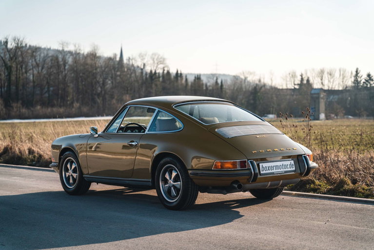 Porsche 911 T