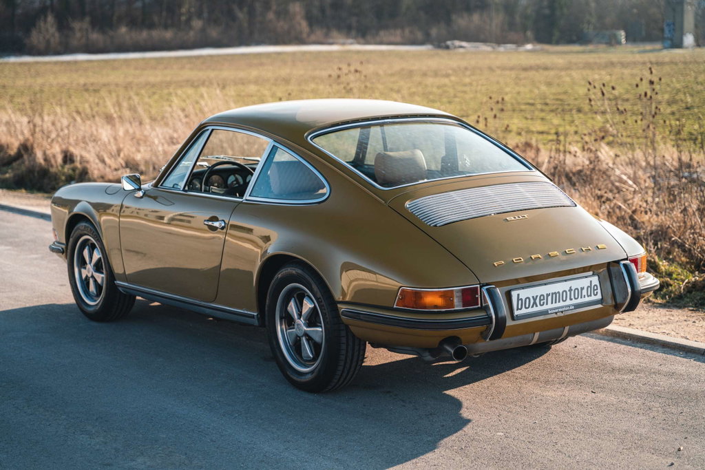 Porsche 911 T